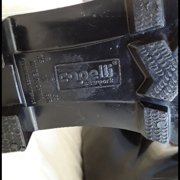 Capelli of New York Black Rain Boots - Picture 9 of 12